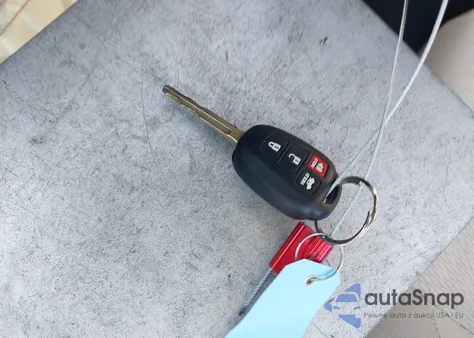 2014 Toyota Corolla Le из США, поврежденный, VIN 2T1BURHE1EC093545